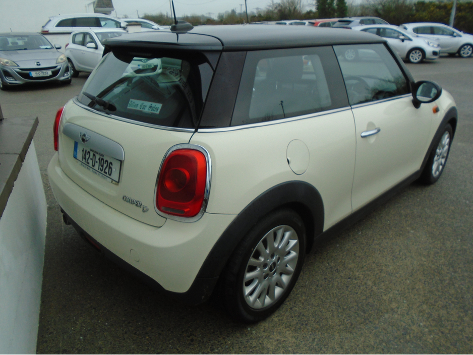 2014 MINI Hatch D XN32 2DR 3DR COOPER €8,600