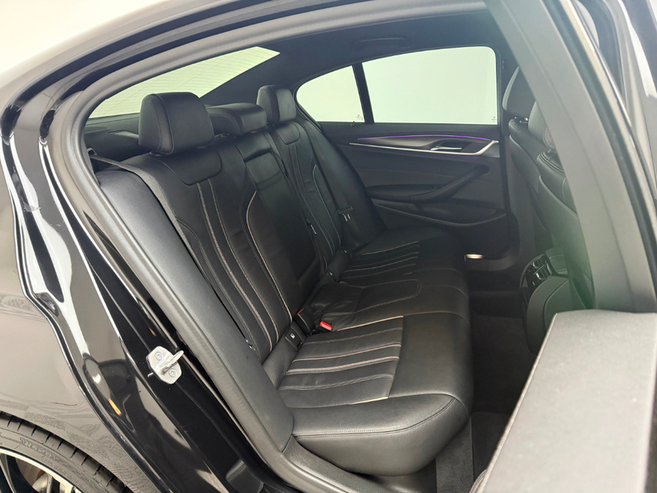 2021 BMW 5 Series 530E M SPORT €36,990