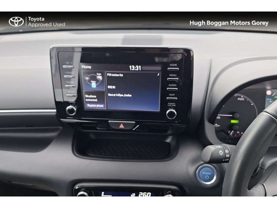 2022 Toyota Yaris HYBRID LUNA 4DR AUTO €22,950