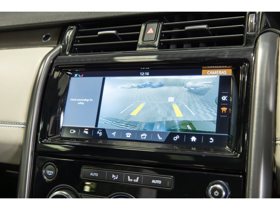 2020 Land Rover Discovery  €49,950