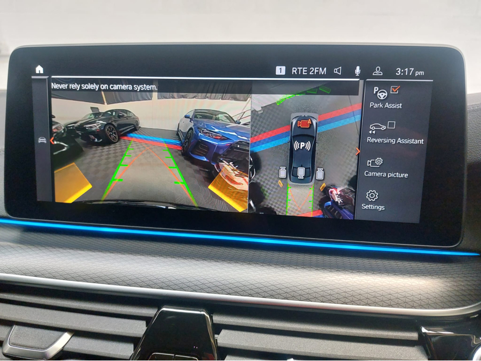 2021 BMW 5 Series 212 545 XDRIVE M SPORT PRO (MASSIVE SPEC )VISIBILITY PACKAGE WITH LASER LIGHTS  - DRIVER ASSIST PROF PACK- PARK ASSIST PROF PACK-  TECH PLUS PACKAGE - HEADS UP- HARMON KARDON - ACTIVE CRUISE CONTROL