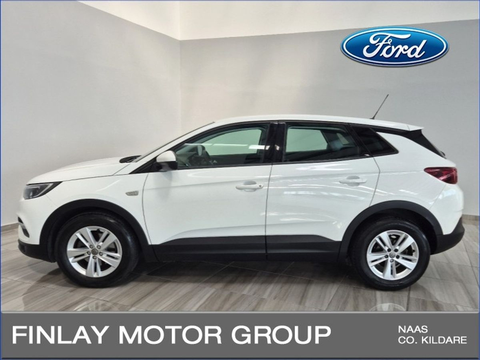 2019 Opel Grandland X SC 1.2i 130PS 6 Speed Auto, Full service history . €17,950