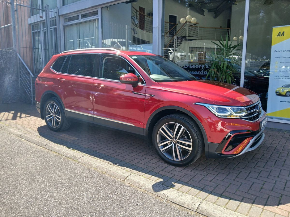 2024 Volkswagen Tiguan Allspace ELEGANCE 2.0TDI DSG 150HP €52,950