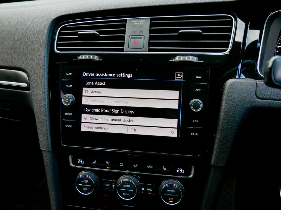 2019 Volkswagen Golf 2.0 TSI 5DR 300HP DSG 4M R €34,950