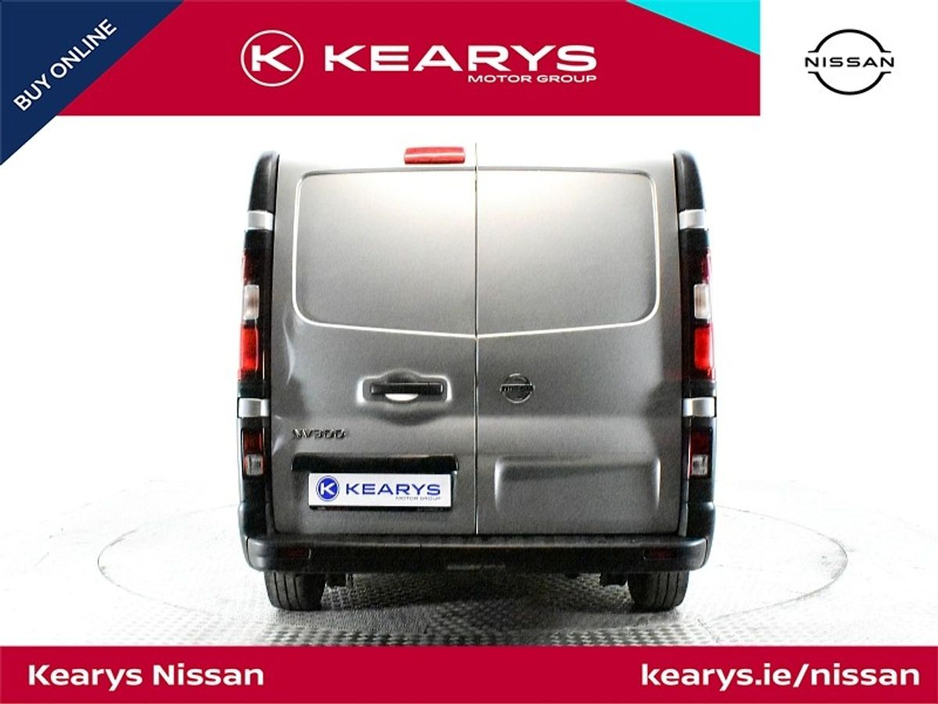 2021 Nissan NV300 LWB 120 XE - PRICE EXCLUDES VAT - €14,600 + VAT = €17,958 €14,600