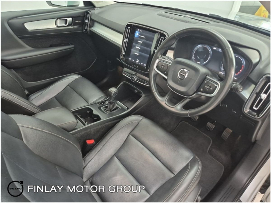 2019 Volvo XC40 T3 (163hp) Momentum 1 year warranty €26,950
