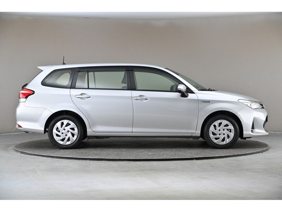 2018 Toyota Corolla FIEDLER 1.5 HYBRID *ANDROID CAR PLAYER* €12,890