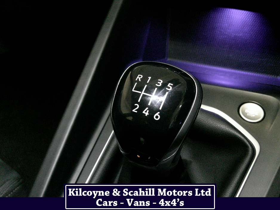 2022 Volkswagen Golf STYLE TDI €27,950