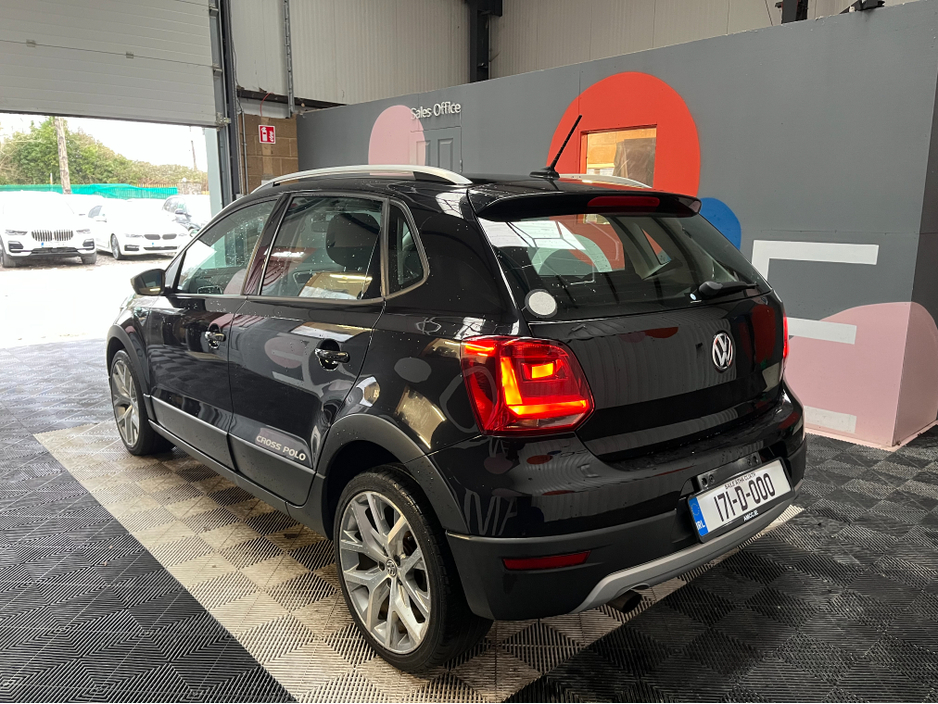 2017 Volkswagen Polo €13950! 2017 VOLKSWAGEN POLO CROSS 1.2 AUTOMATIC / CRUISE CONTROL / REVERSE CAMERA / PADDLE SHIFTERS €13,950