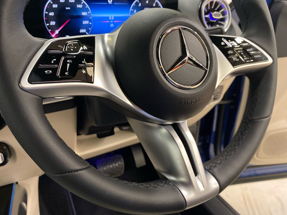 2025 Mercedes-Benz GLB GLB 180 Progressive Plus - 7 seater | Heated Seats, Reversing Camera €61,950