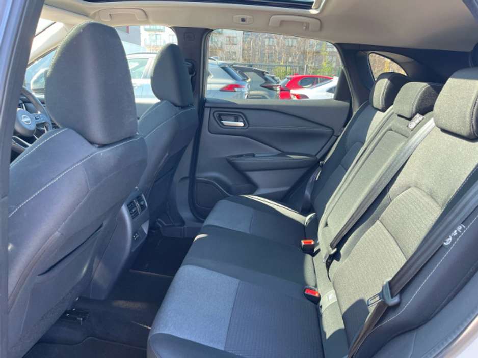 2023 Nissan Qashqai QQ 1.3 HYB SV PREMIUM €31,950