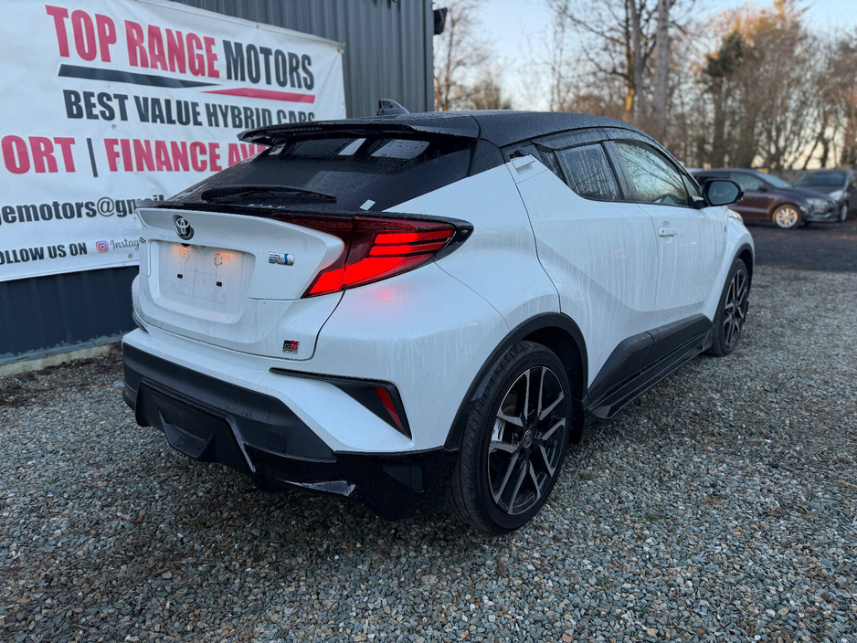 2023 Toyota C-HR 1.8 HYBRID GR Sport €35,000