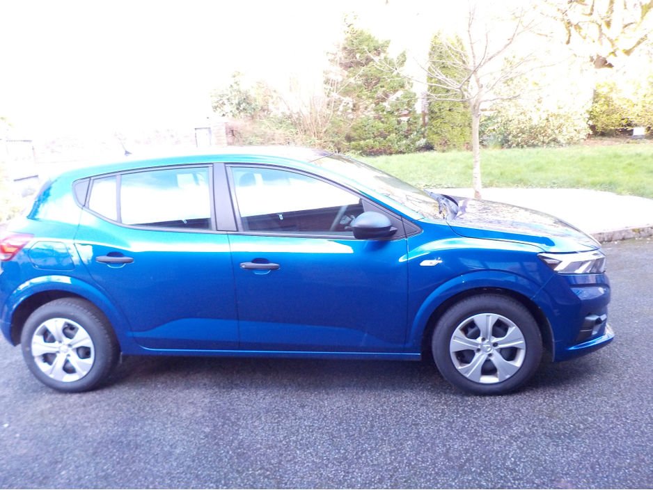 2021 Dacia Sandero ESSENTIAL SCE 65 MY21. MY21.5 4DR €13,295