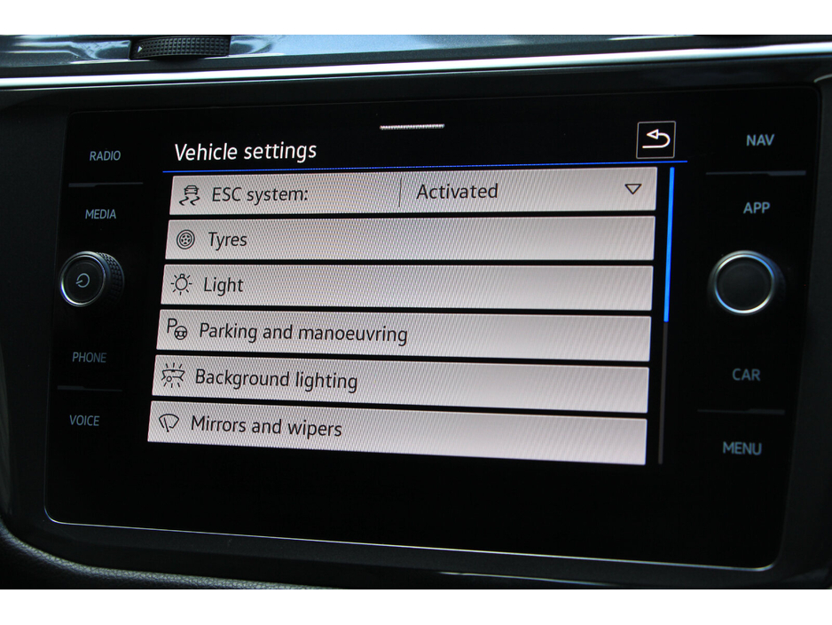 2023 Volkswagen Tiguan Allspace 2.0 TDI 150HP R-Line DSG €49,950