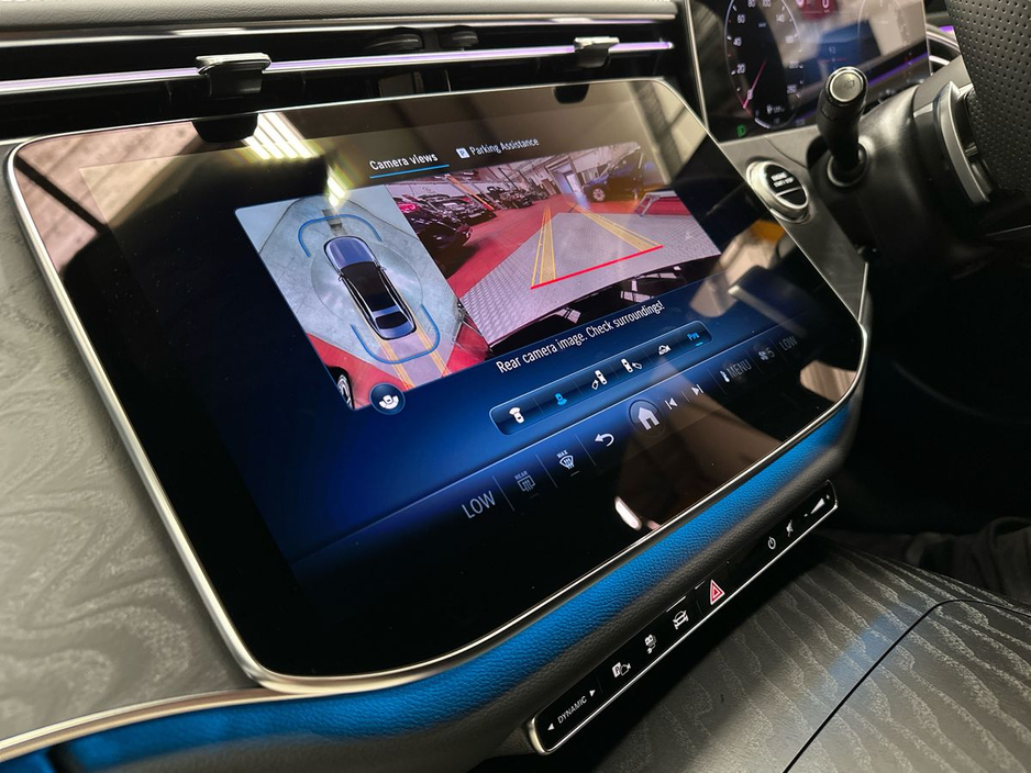 2025 Mercedes-Benz E Class E300 DE AMG Edtition + PHEV €84,900