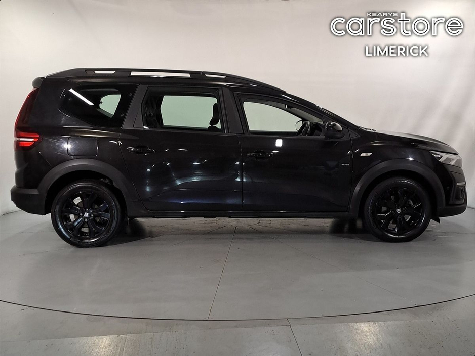 2023 Dacia Jogger TCe 110 Extreme SE €19,880