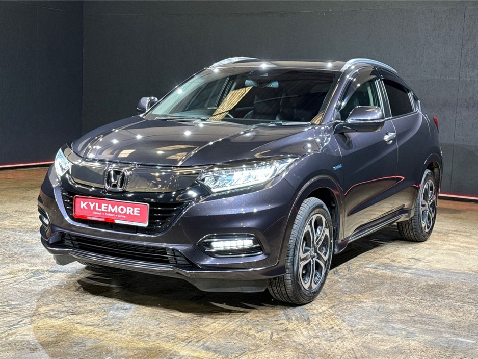 2020 Honda Vezel HYBRID 1.5L AUTOMATIC - HALF LEATHER UPHOLSTERY - REVERSE CAMERA - CRUISE CONTROL - A/C CONTROLS - ALLOY WHEELS €23,450