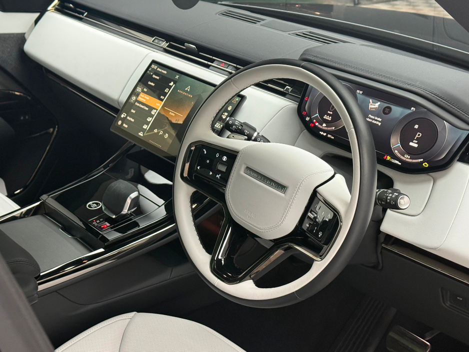 2024 Land Rover Range Rover Sport DYNAMIC P460E €112,990