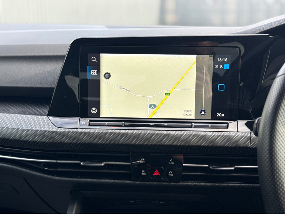 2022 Volkswagen Golf 2022 Volkswagen Golf R-LINE TSI €27,995