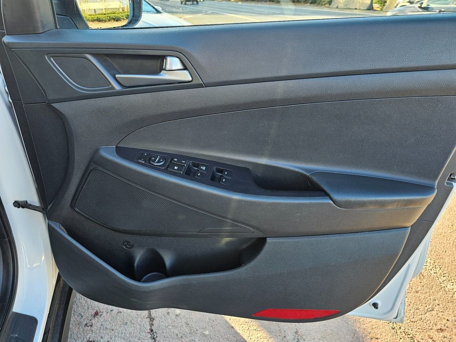 2017 Hyundai Tucson 1.7 CRDI, COMFORT MODEL, LOW MILEAGE, FINANCE, NATIONWIDE WARRANTY, 5 STAR REVIEWS €14,995