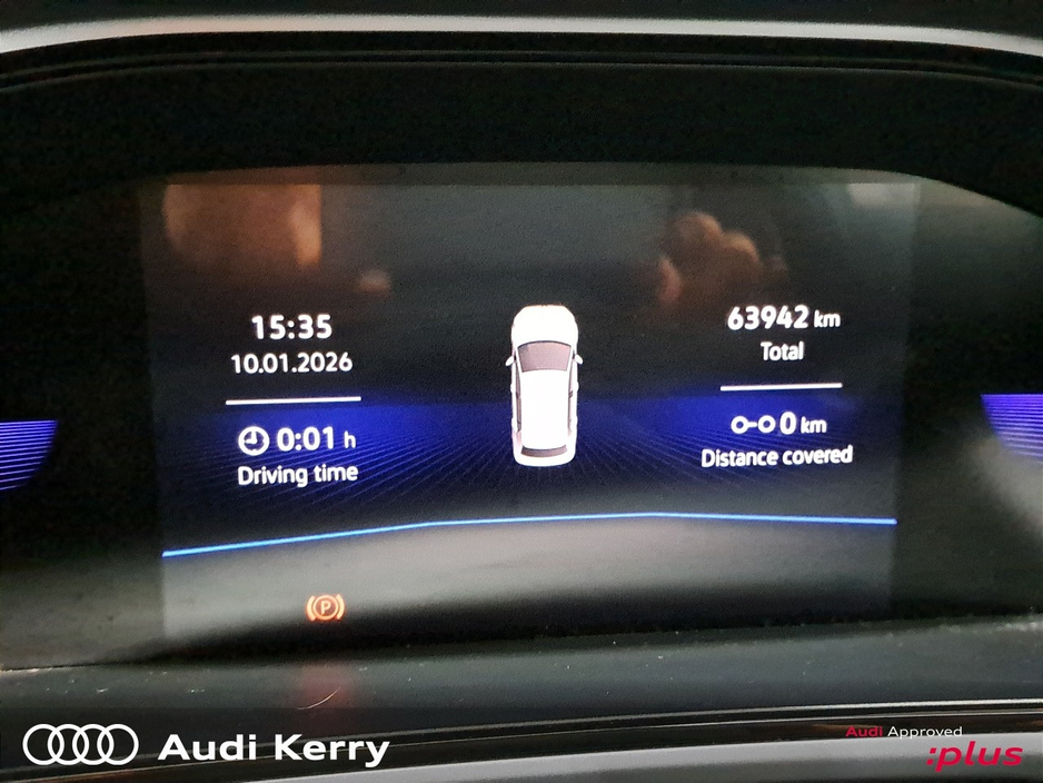 2023 Volkswagen T-Roc LIFE 2.0 TDI 116HP WITH HEATED SEATS AND REAR CAMERA €31,900