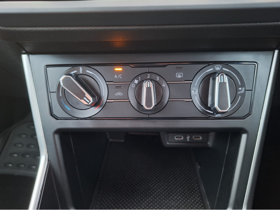 2023 Volkswagen Polo LIFE AUTO 1.0 TSI 95BHP *New Model/Immaculate/App Connect* €21,950