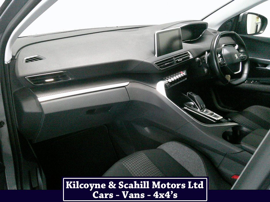 2019 Peugeot 3008 ACTIVE BLUEHDI S/S A €21,950