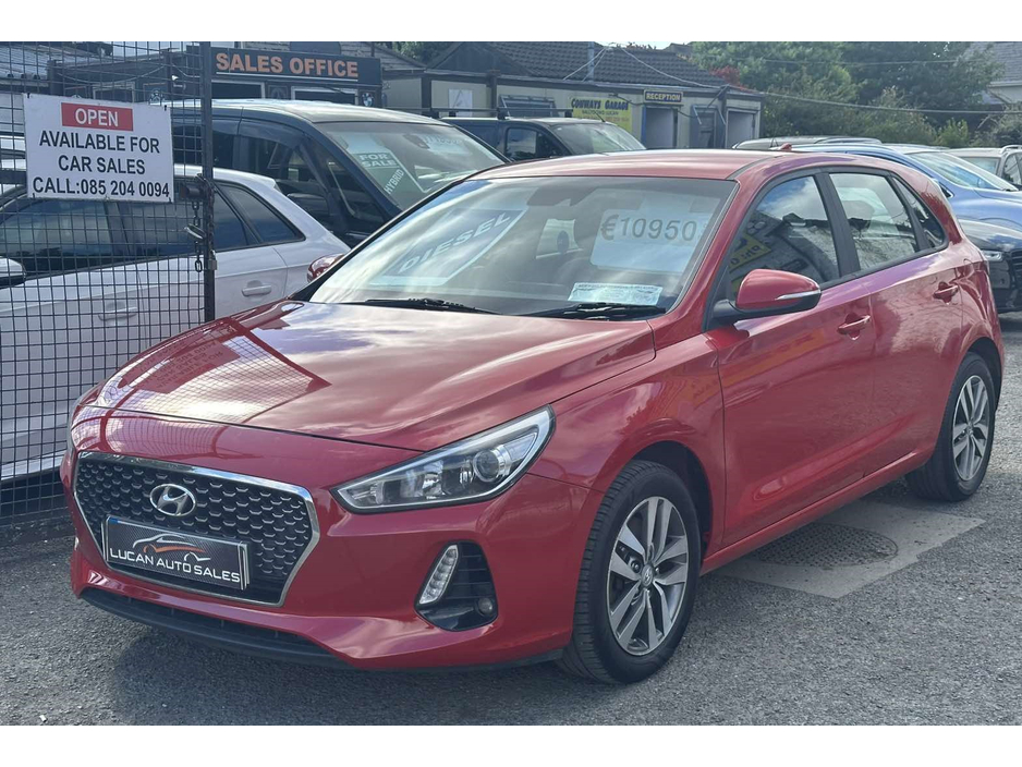 2017 Hyundai i30 DELUXE €10,950