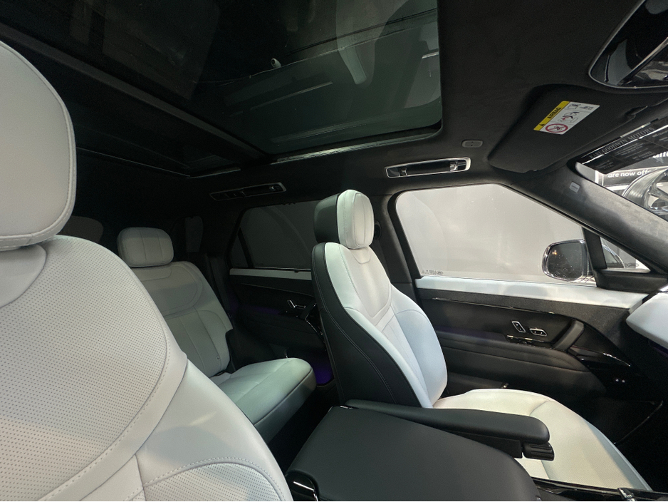 2025 Land Rover Range Rover Sport AUTOBIOGRAPHY P460 E-HYBRID €144,950