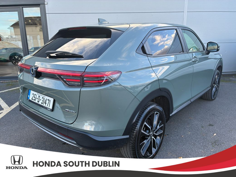 2025 Honda HR-V E:hev Elegance €38,995
