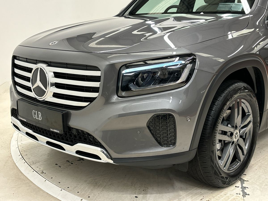 2025 Mercedes-Benz GLB GLB 180 Progessive Line + | 7 Seater SUV, Reversing Camera, Mirror Package, Split Fold Rear Seats €60,950