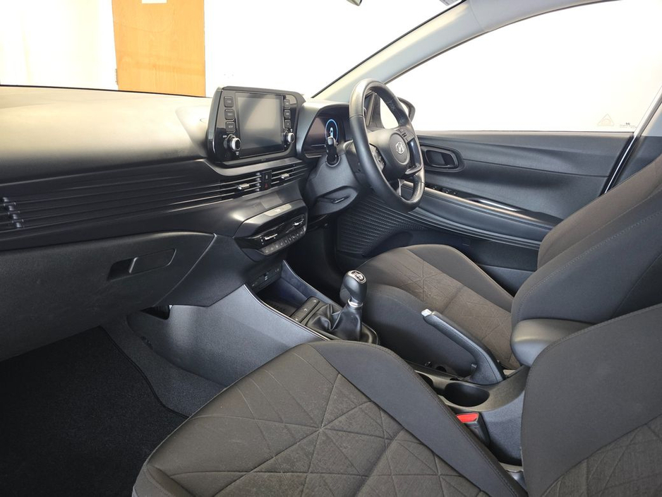 2022 Hyundai Bayon Executive Plus 2 Tone 5DR €17,950