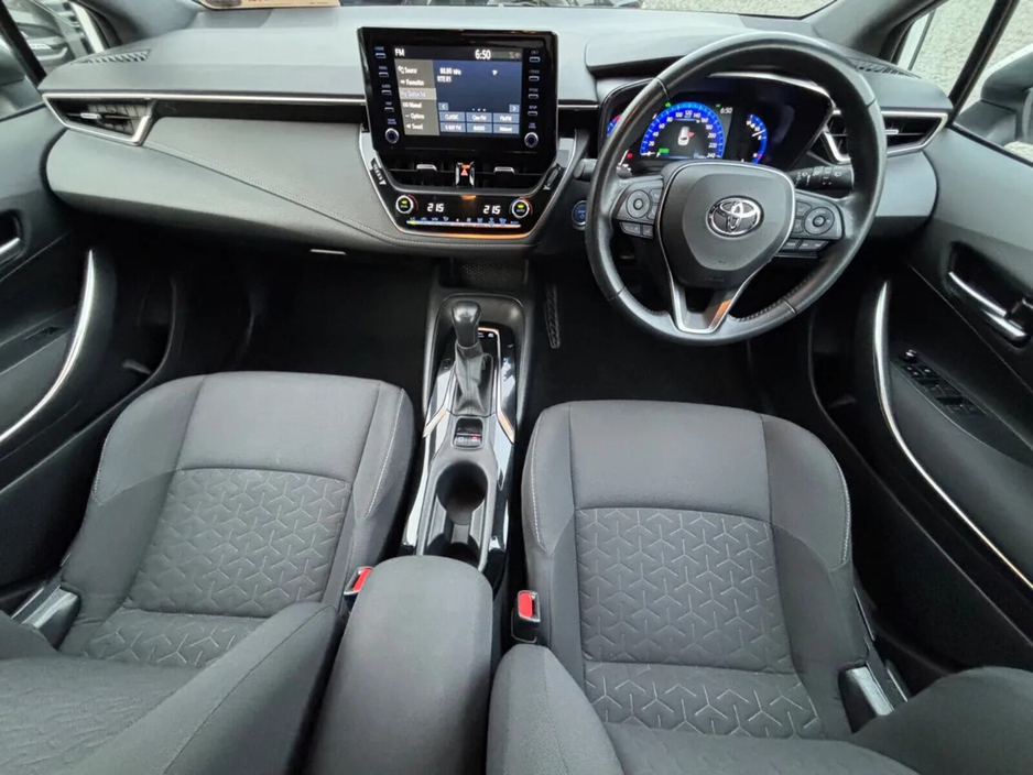 2022 Toyota Corolla 1.8 Hybrid Luna Saloon €20,750