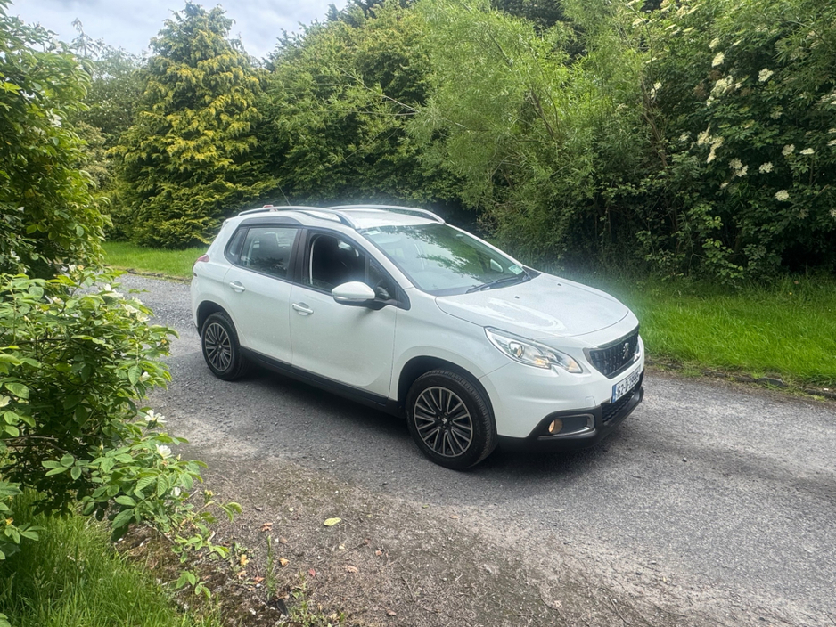 2016 Peugeot 2008 1.2 PURE TECH ACTIVE ETG €10,899