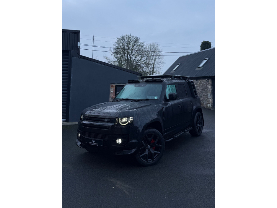 2021 Land Rover Defender 110 2.0D SD4 SE €63,995