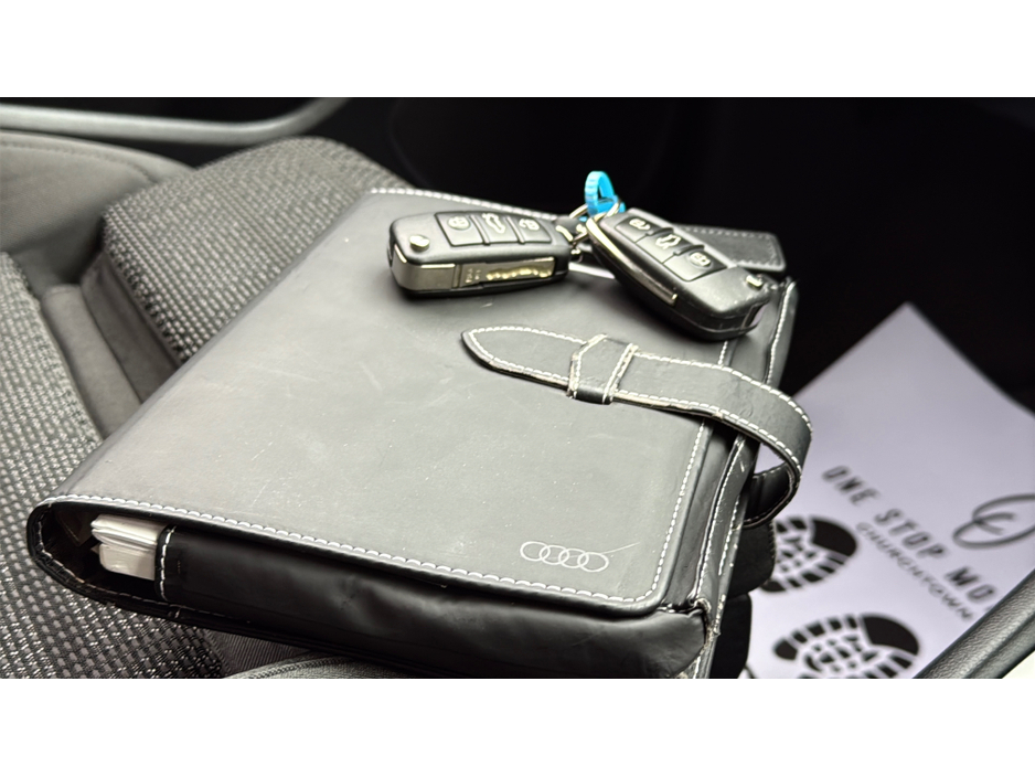 2017 Audi Q3 *S-LINE SPEC* AUTO / 76,000KM / AUTO / ELECTRIC BLUE COLOUR / 12MONTH WARRANTY €21,900