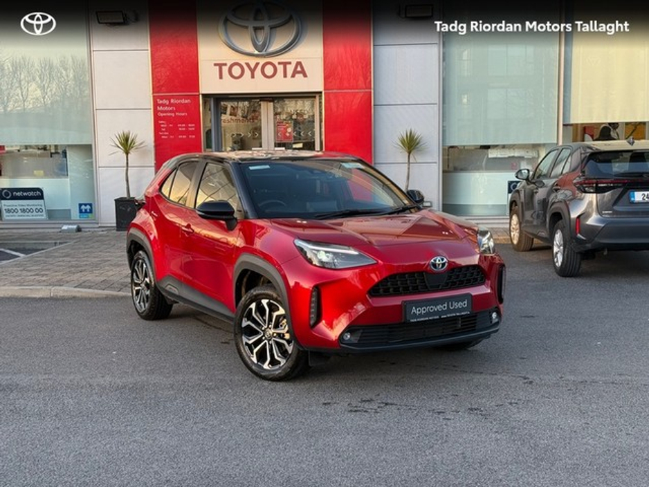 2024 Toyota Yaris Cross YARIS CROSS LUNA SPORT €30,450