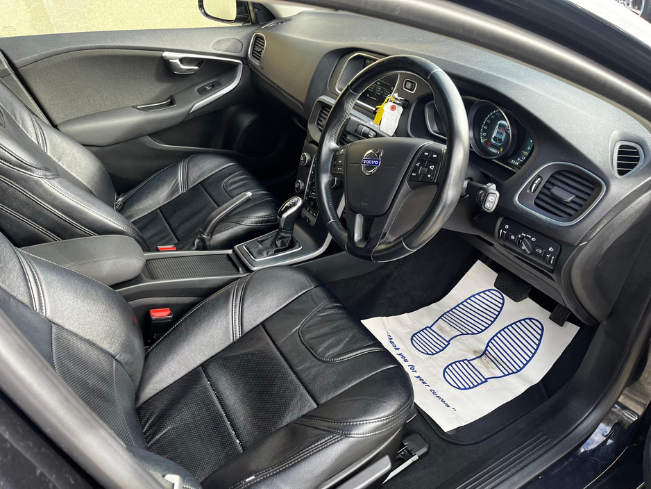 2015 Volvo V40 Volvo V40 T4 €11,900