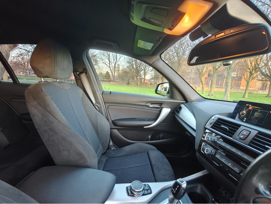 2015 BMW 1 Series 118i M Sport//Low kms €14,950