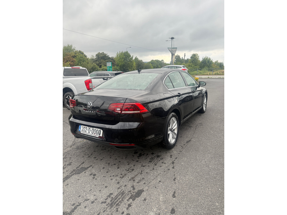2020 Volkswagen Passat SE NAV TDI S-A €26,995