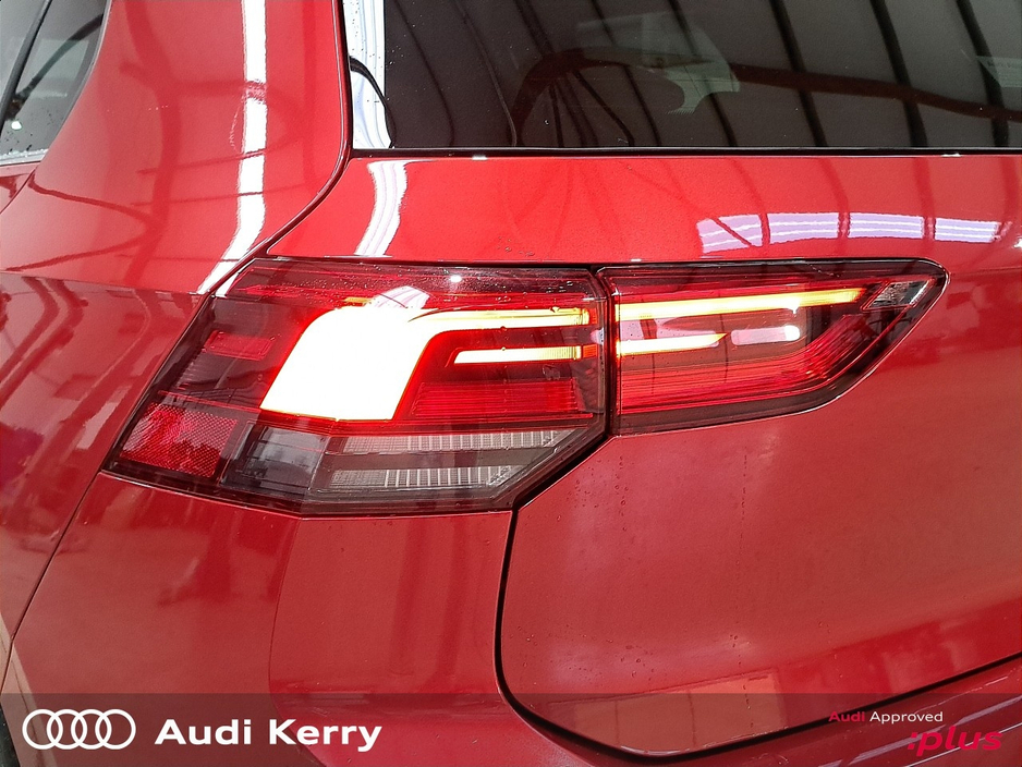 2023 Volkswagen Golf STYLE 1.5 TSI MHEV 130HP AUTOMATIC €31,900