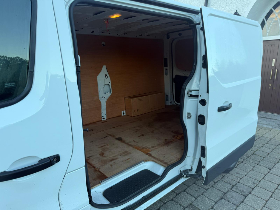 2021 Renault Trafic LL30 B-NESS+ ENERG BUSINESS PLUS ENERGY DCI €15,080