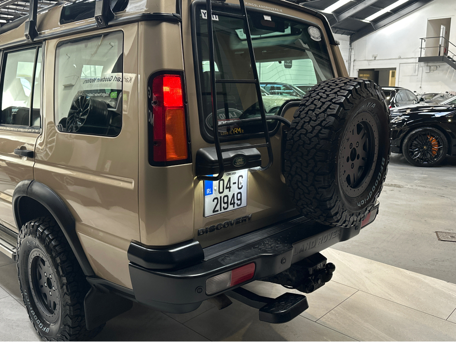 2004 Land Rover Discovery D2 TD5 HSE AUTO 7 SEATER €24,950
