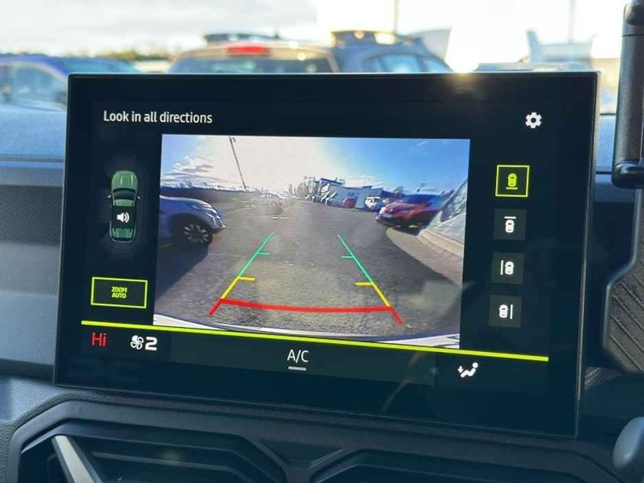 2026 Dacia Duster Petrol-Hybrid 140 BHP Journey €35,750