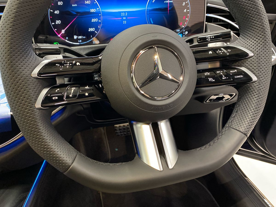 2025 Mercedes-Benz E Class E 300de AMG BLUE | Massage Seats for Driver, Heated Seats, Reversing Camera, Memory Seat Package €82,950