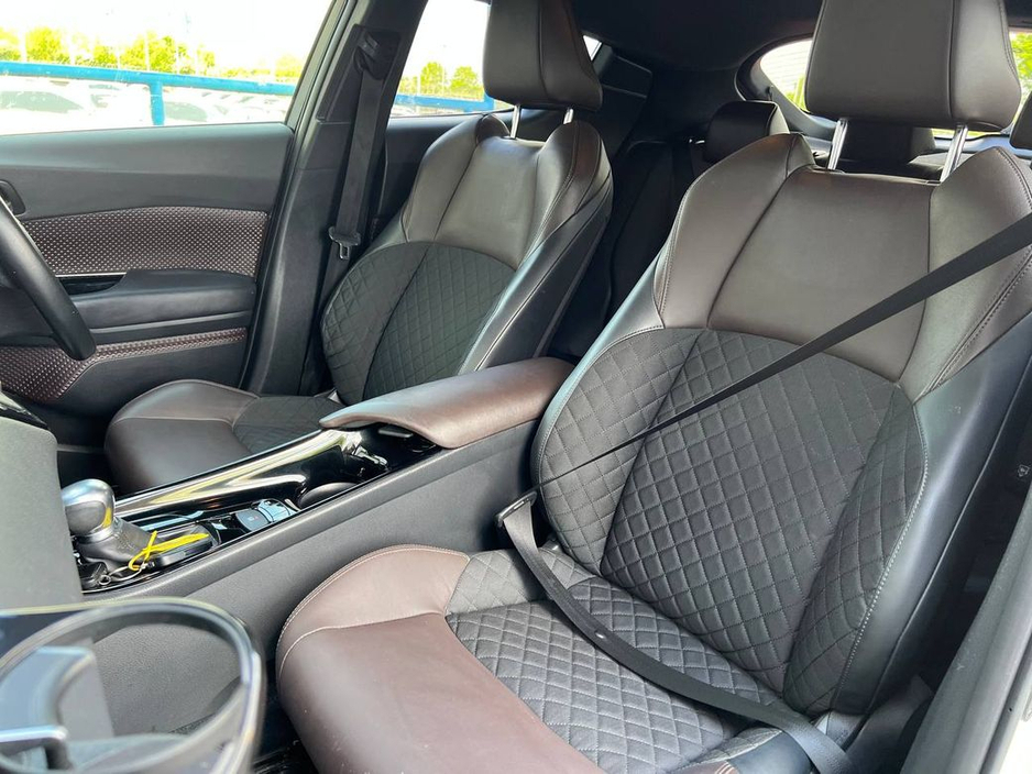 2018 Toyota C-HR 1.8 HYBRID AUTO // HEATED SEATS // 2 YEAR NCT // 18" DIAMOND CUT ALLOYS €20,750