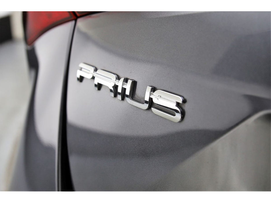 2021 Toyota Prius 1.8 HYBRID *CARPLAY*ANDROID AUTO*REVERSE CAM* €22,890