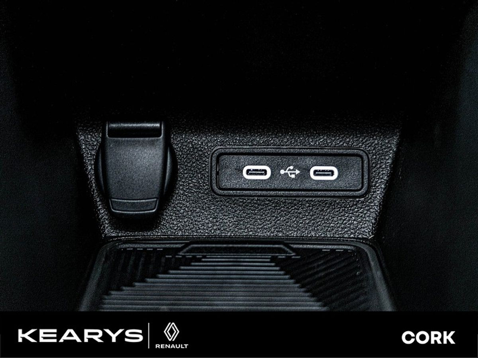 2025 Renault 4 iconic 52kWh 150hp