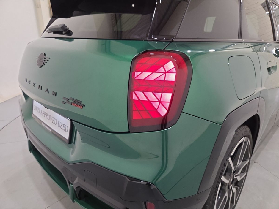 2026 MINI Aceman JCW