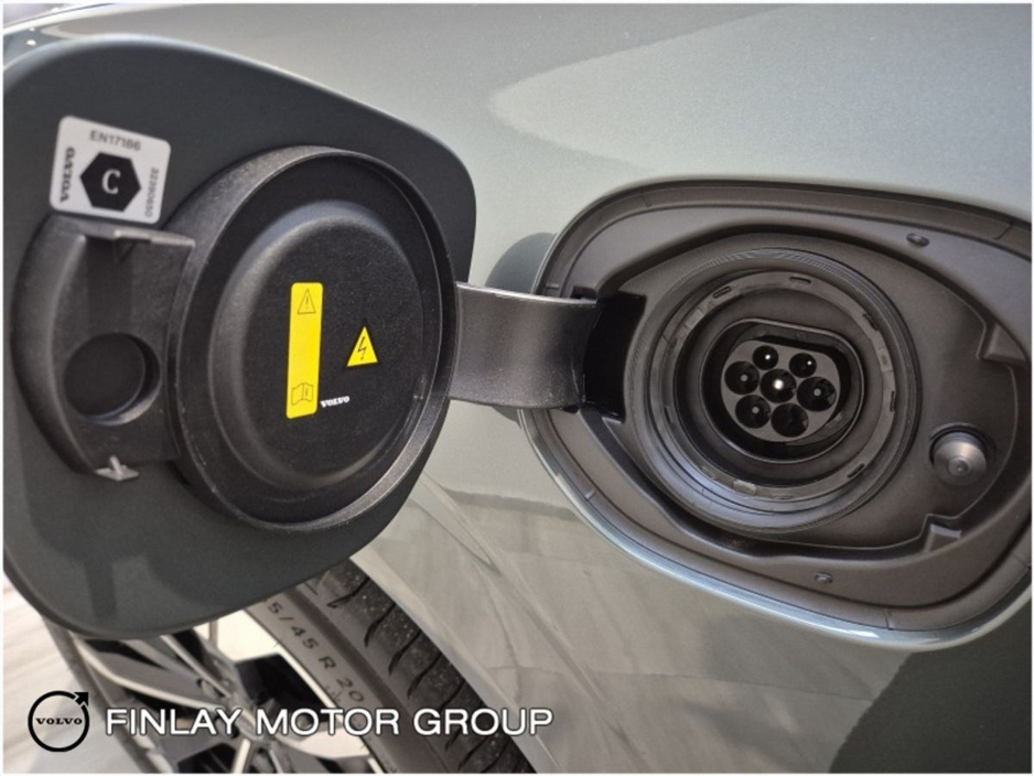 2026 Volvo XC60 Plus Dark T6 AWD - New Colour - Forest Lake €77,994